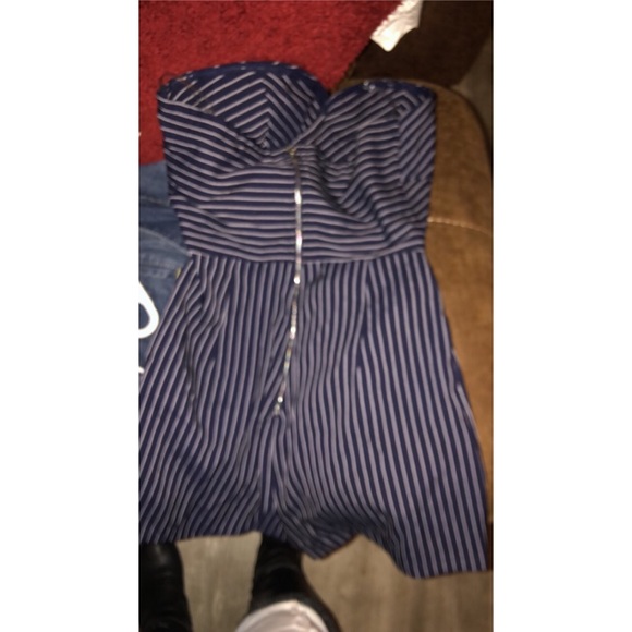 Fashion nova romper - Picture 4 of 5